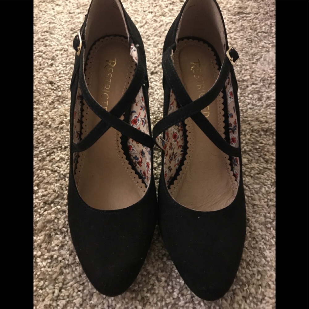 Black wedges - Picture 2 of 3